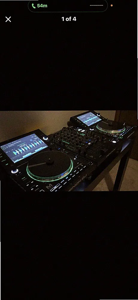 2 Denon DJ SC6000m players WiFi and added 1 terabyte drive and 1850 mixer. Mint*