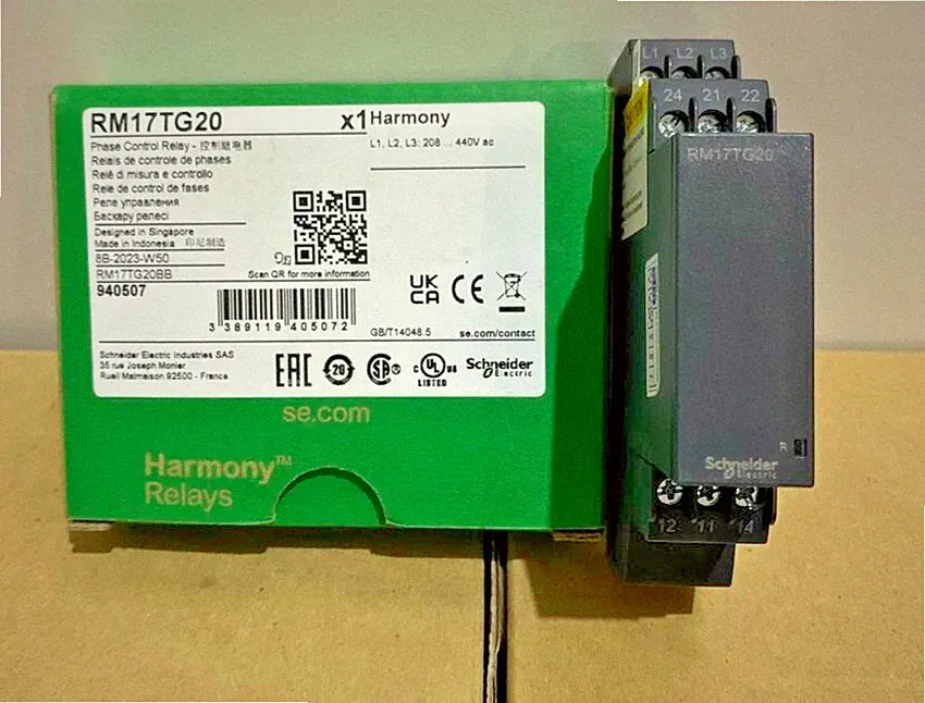 2PCS LOT Schneider RM17TG20 Modular 3phase supply control relay,5A,2CO, 208-40V