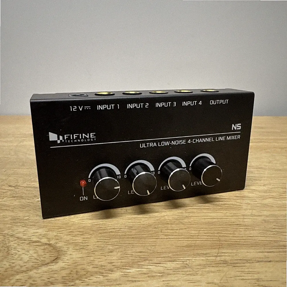 4 Channel Line Mixer - ULTRA LOW NOISE - FIFINE TECHNOLOGY - No Cords