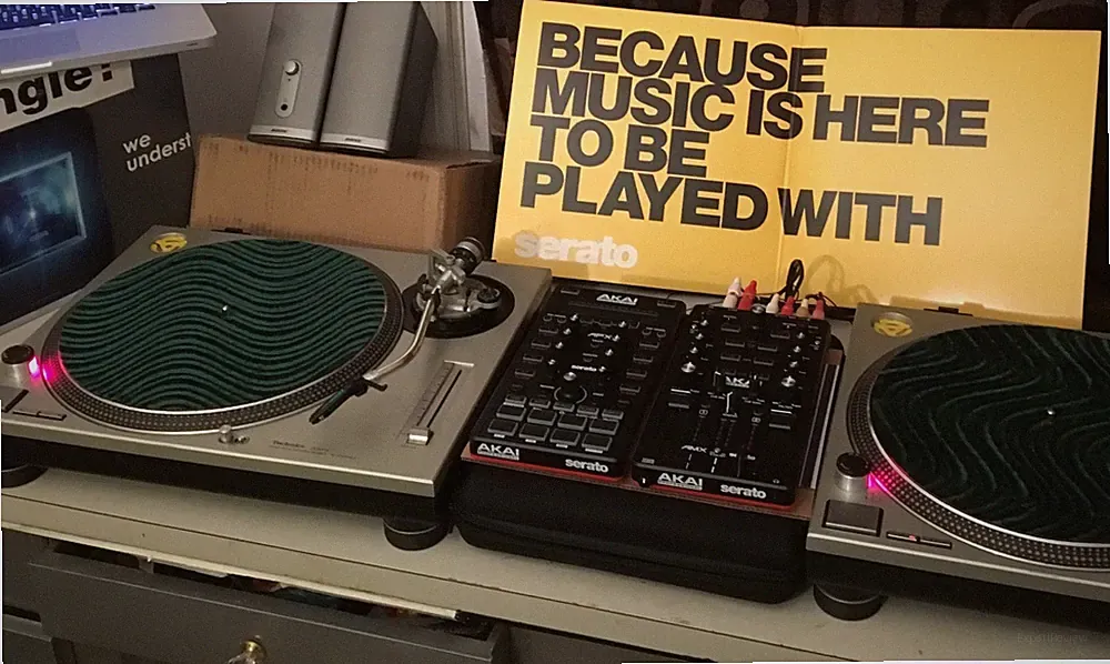 Akai AMX + AFX & MAGMA Cases Barely Used! New Lower Price For This Bundle! $599