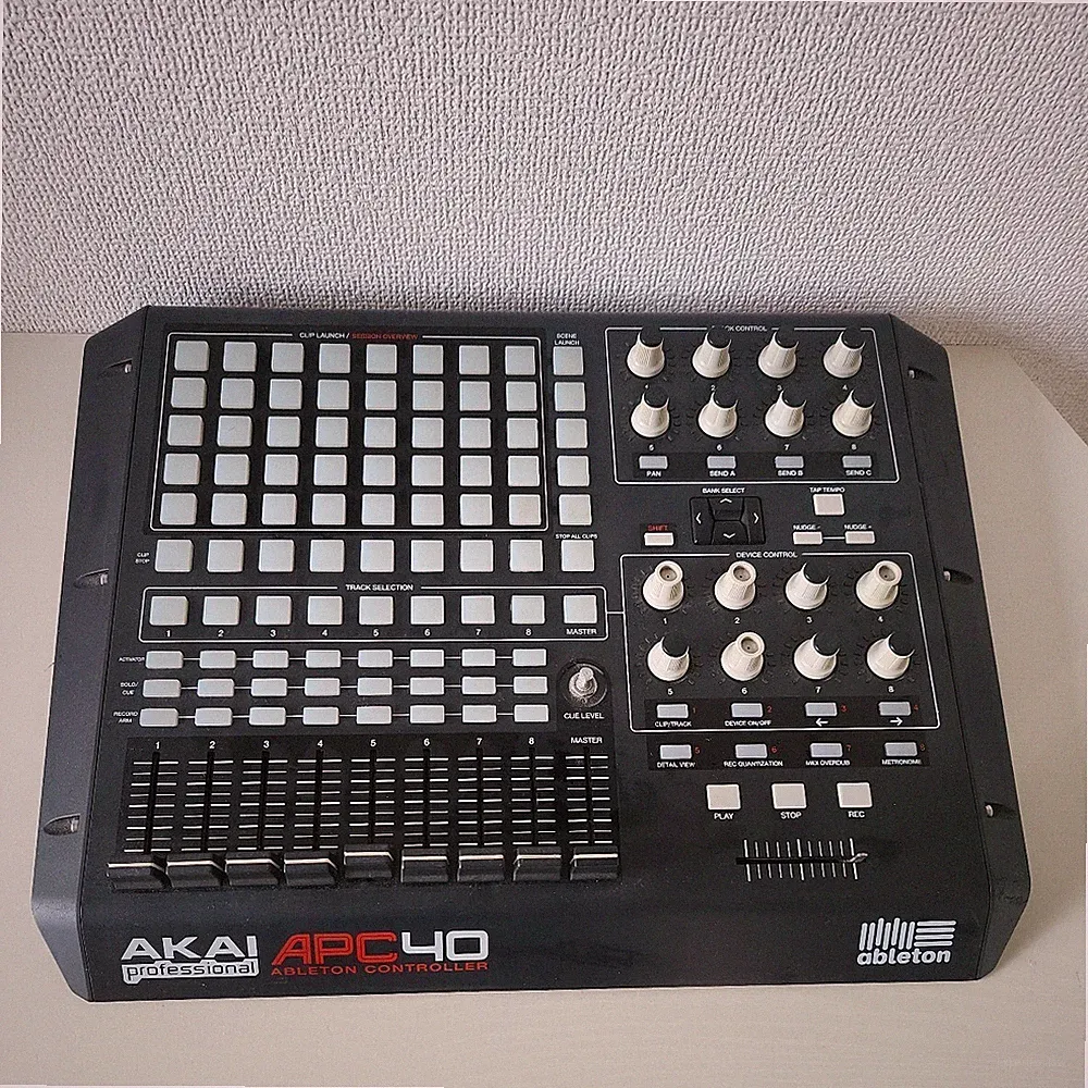 AKAI professional APC40 Ableton Live DJ Mixer Live Professional Midi Controller