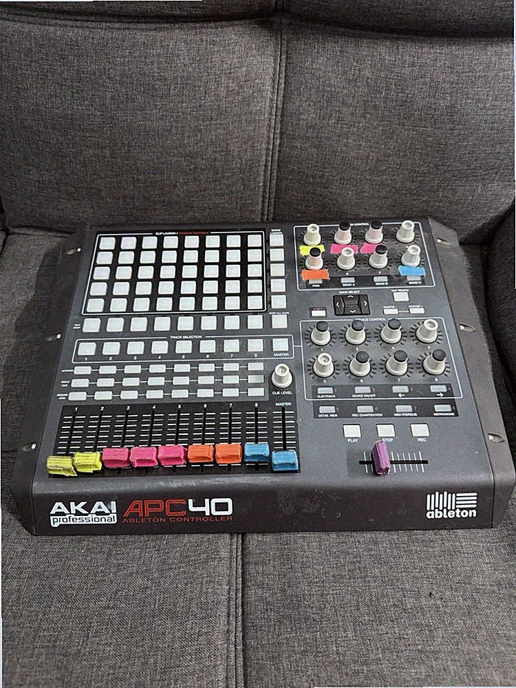 AKAI Professional APC40 Ableton Live MIDI Controller USB DJ Performance Tested