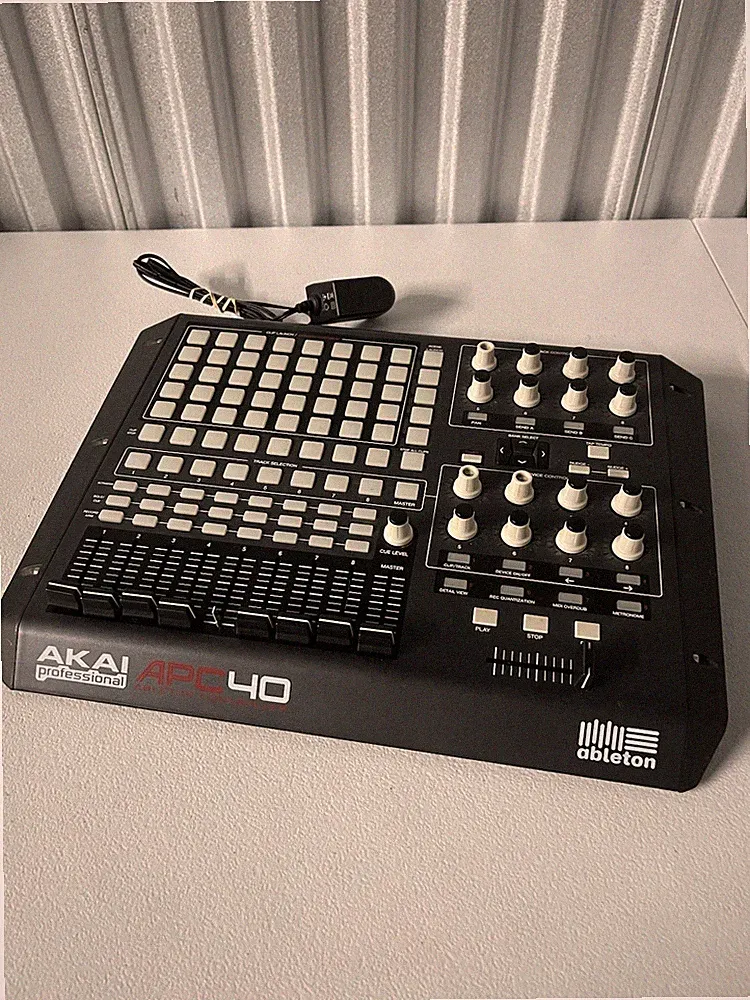 AKAI Professional APC40 Ableton Live MIDI Controller USB DJ Performance Tested