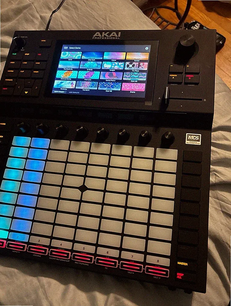 Akai Professional Force Standalone Music and DJ System
