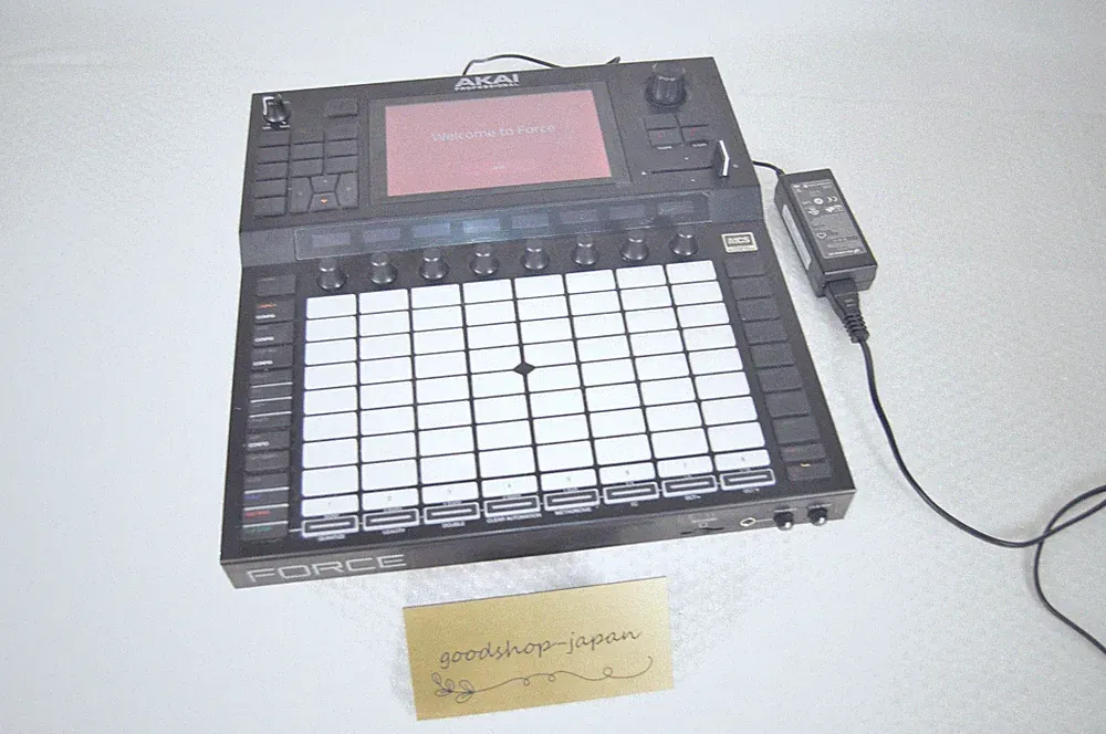 AKAI Professional FORCE Standalone Sampler Music Production DJ System Working