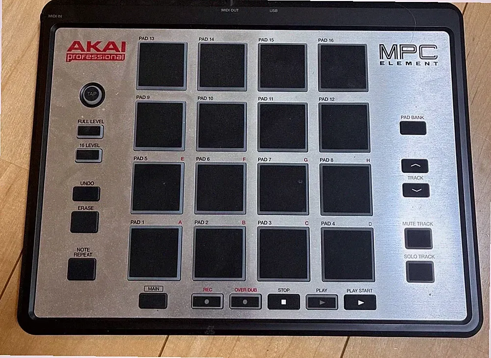 Akai Professional MPC Element DJ Sampler Pro Midi Control Pad Good