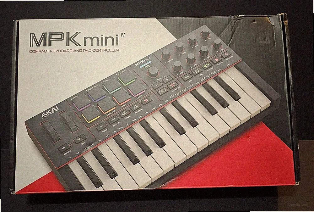 Akai Professional MPK Mini IV Compact Keyboard MPKMINI4