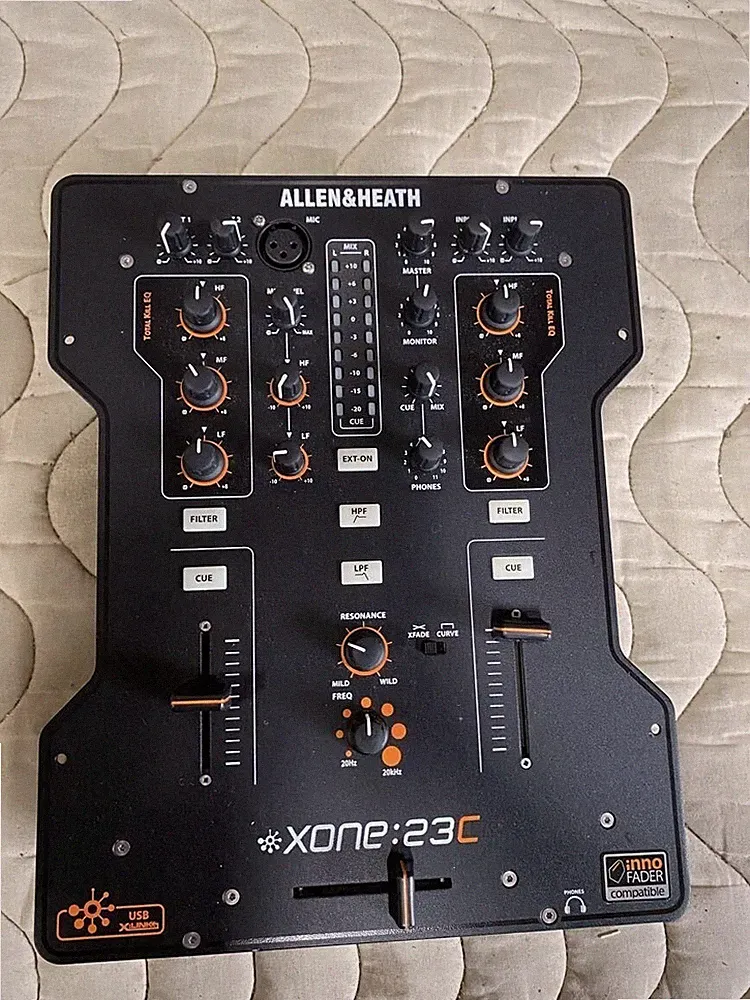 Allen & Heath XONE:23C 2-Channel DJ Mixer Confirmed Operation Free Shipping