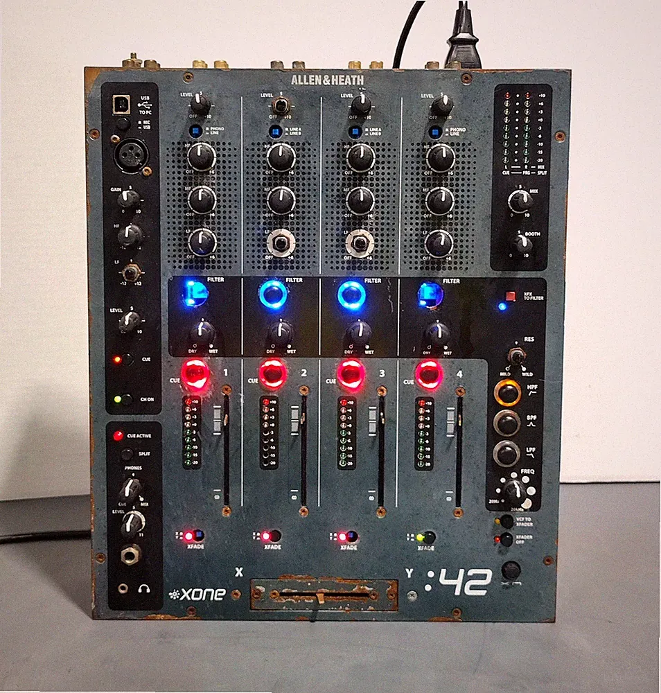 Allen & Heath Xone:42 4-Channel Professional Analog DJ Mixer - Partially Tested