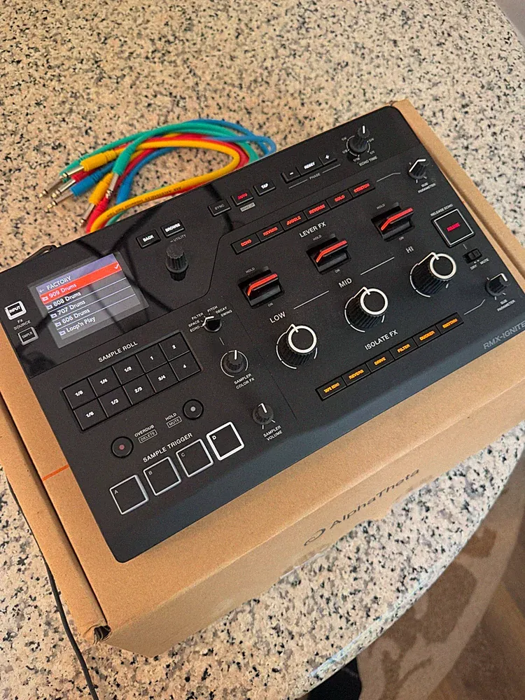 ALPHA THETA RMX IGNITE DJ EFFECTS/SAMPLER