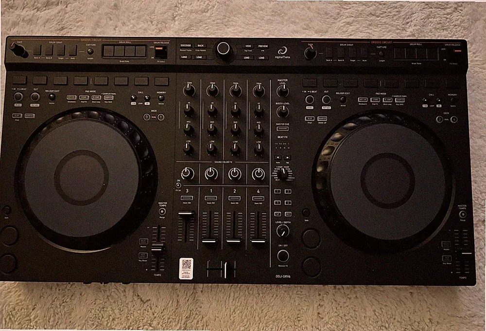 AlphaTetha GRV6 4-Channel DJ CONTROLLER with Groove Circuit Mixer