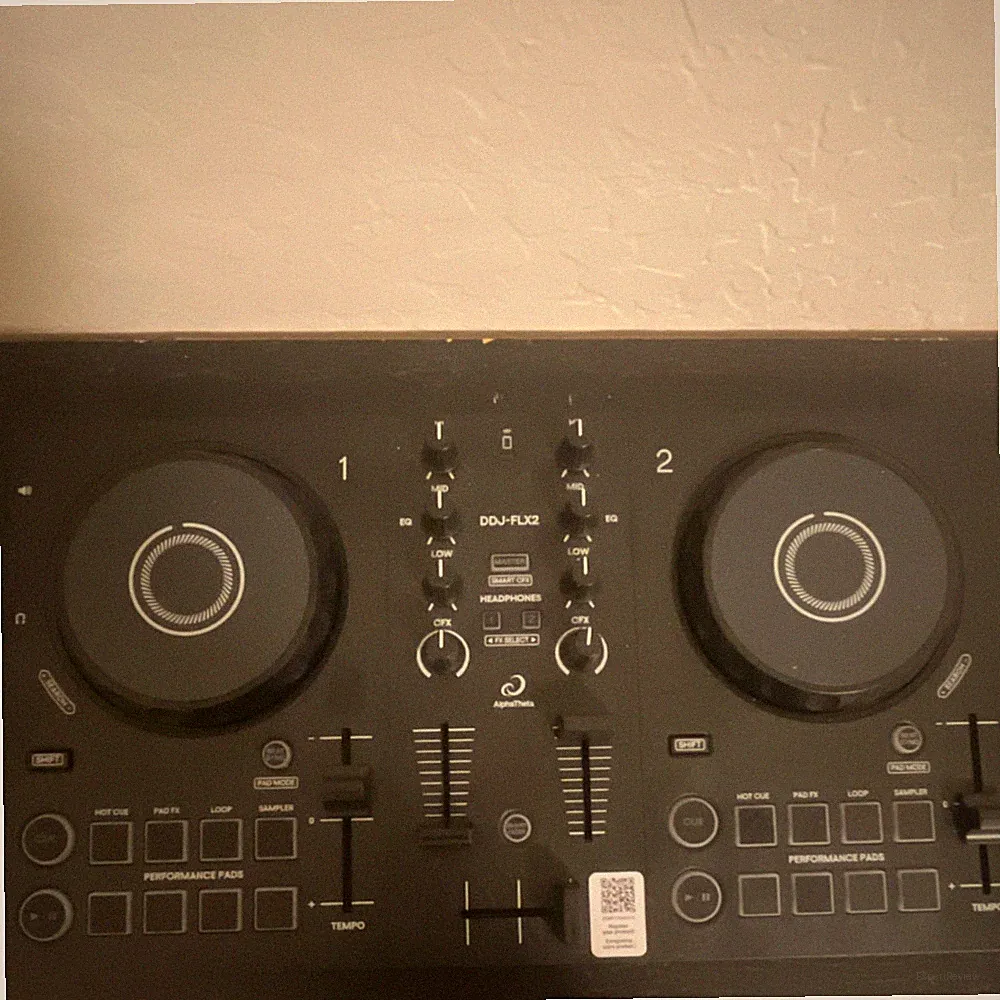 AlphaTheta DDJ-FLX2 Double Deck DJ Controller USB-C Performance Pads Black