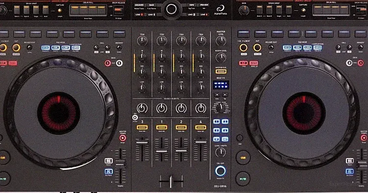 AlphaTheta DDJ-GRV6 4-channel DJ Controller with Groove Circuit