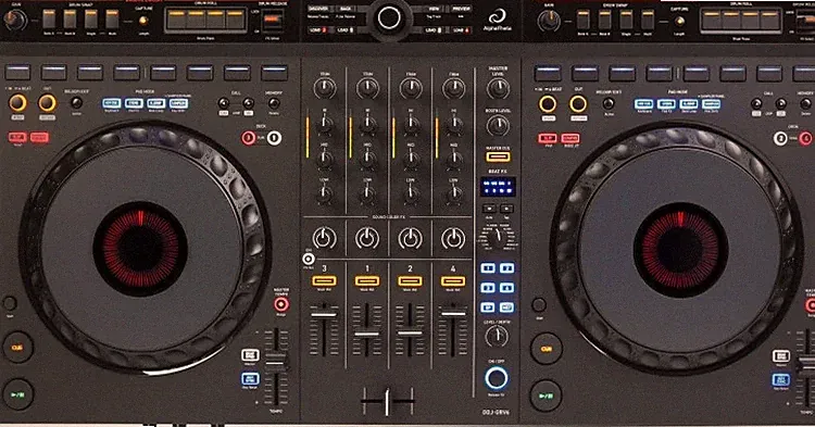 AlphaTheta DDJ-GRV6 4-channel DJ Controller with Groove Circuit