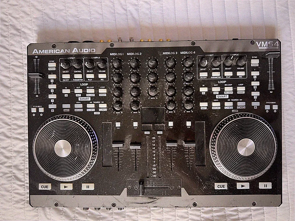 American Audio VMS4 4 Channel Virtual DJ USB MIDI Controller VMS-4 DJ Board