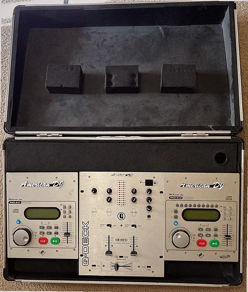 American DJ PRO-DJ1, DJ2 & Q-Deck In Case - Untested