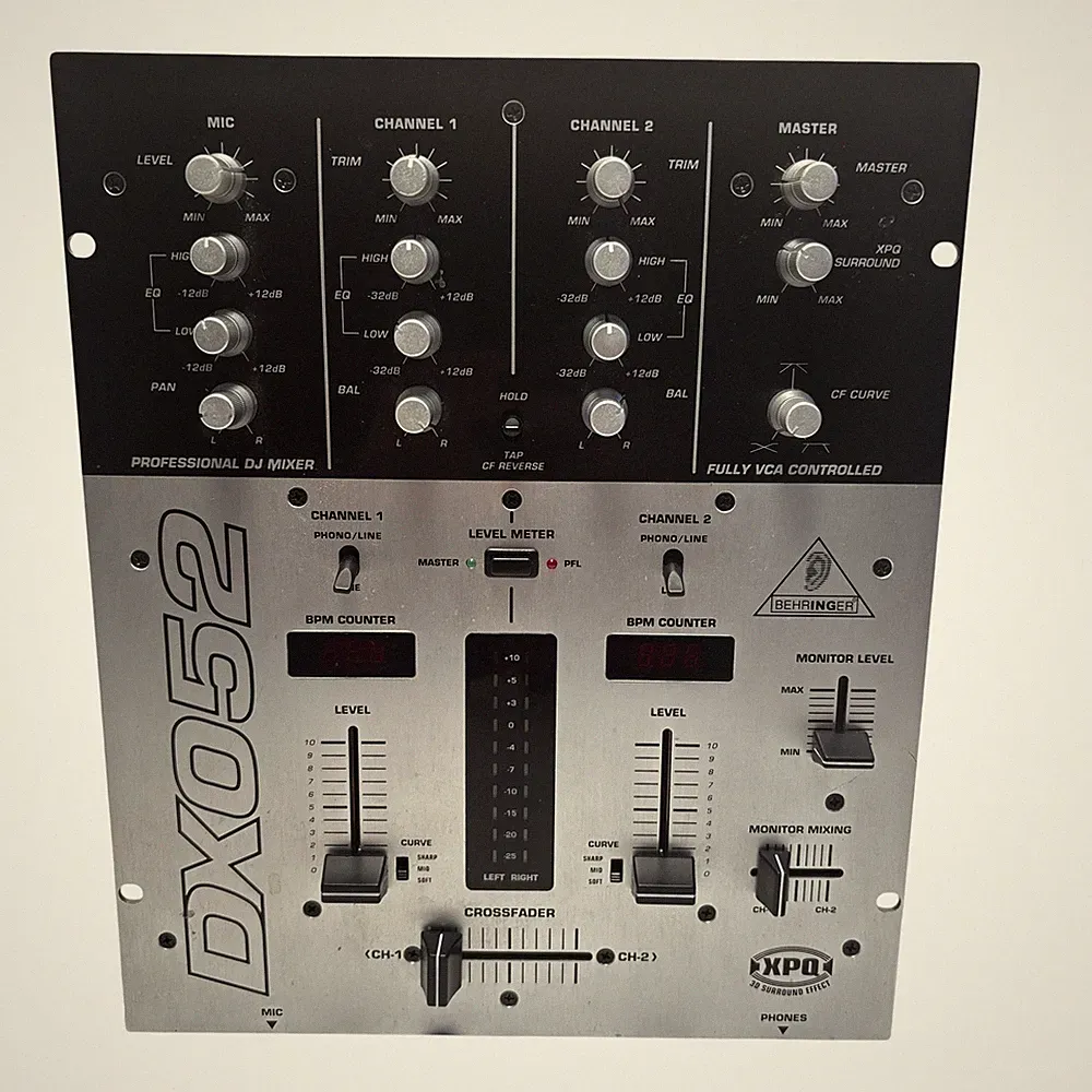 Behringer DX052 Professional 2-Channel DJ Mixer