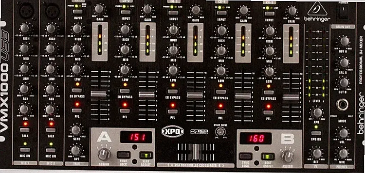 Behringer Pro Mixer VMX1000USB 5-channel DJ Mixer