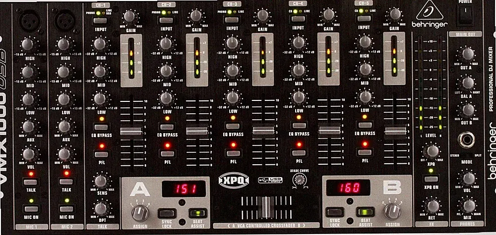 Behringer Pro Mixer VMX1000USB Professional 7-Channel Rack-Mount DJ Black