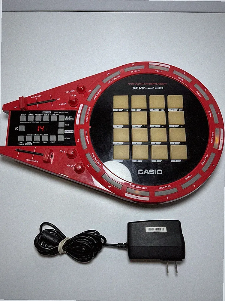 Casio XW-PD1 Sampler Sequencer DJ Controller 16 Pads