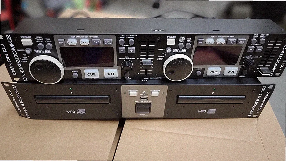 Denon DJ DN-D4500MK2 dual CD/MP3/USB media player With Power And Audio Cords