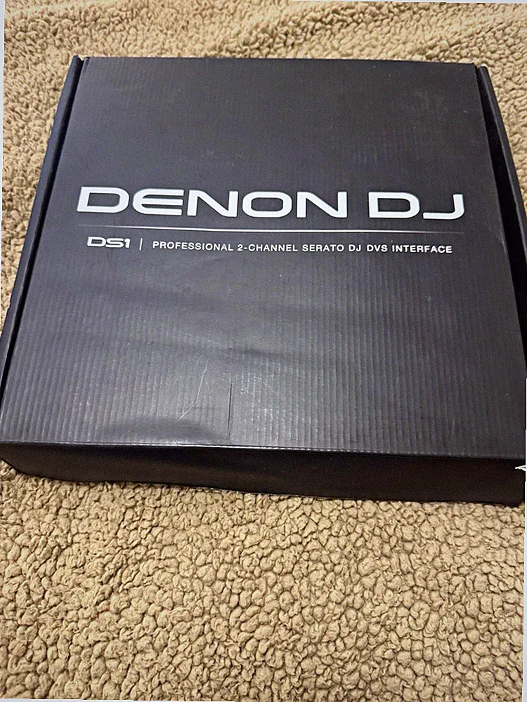 Denon DJ DS1 Serato 2-Channel DVS Interface Black w/ Control CD & Cables
