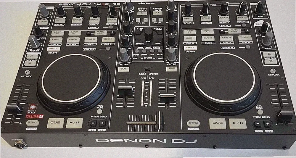 Denon DJ MC3000 USB DJ Controller Tested Working Compact Dual Deck