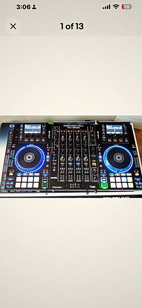 Denon DJ MCX8000 2-Deck 4-Channel DJ Controller Built-In Mixer White