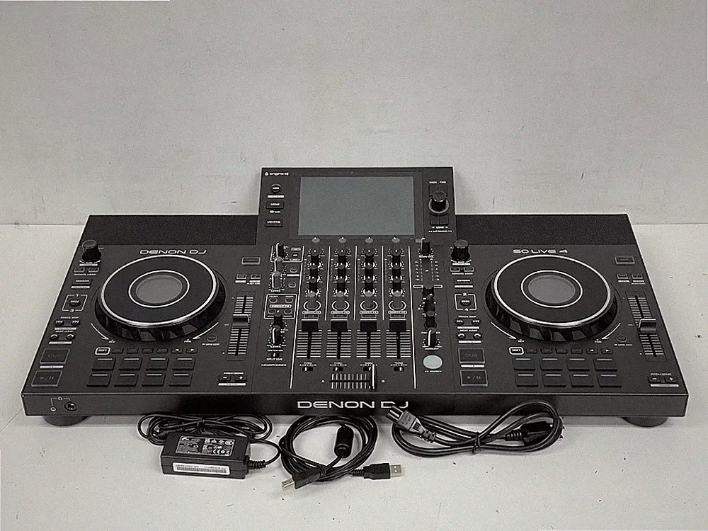 Denon DJ SC LIVE 4 Standalone DJ Controller