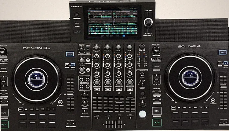 Denon DJ SC Live 4 Standalone DJ Controller - Black
