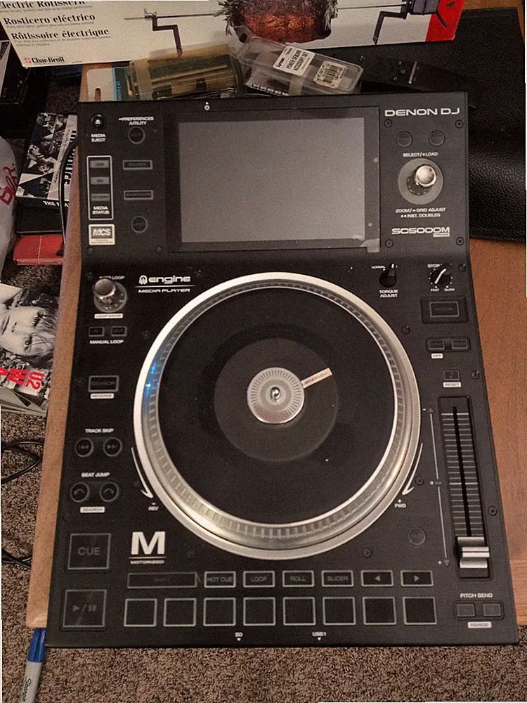 DENON DJ- SC5000M - Prime Professional Motorized DJ Media Player