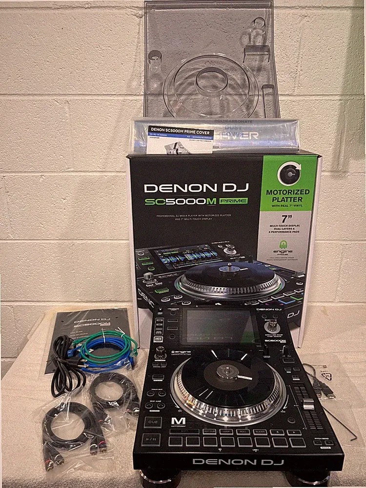 Denon DJ SC5000M Prime Professional Motorized DJ Media Player & Decksaver
