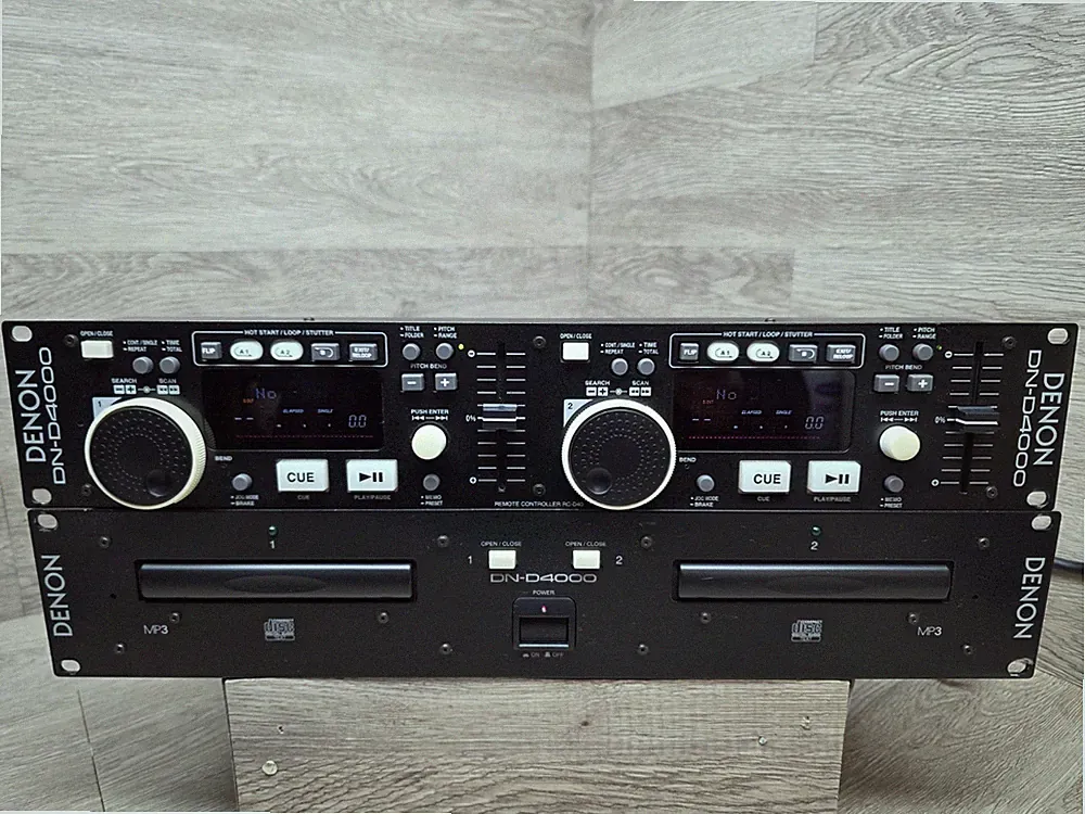 Denon DN-D4000 DJ Dual Pro CD/MP3 Player Free Shipping!!