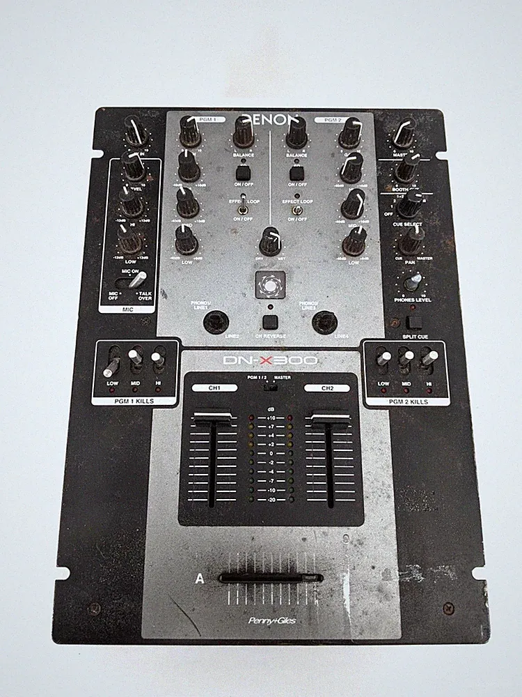 DENON DN-X300 DJ Mixer Black