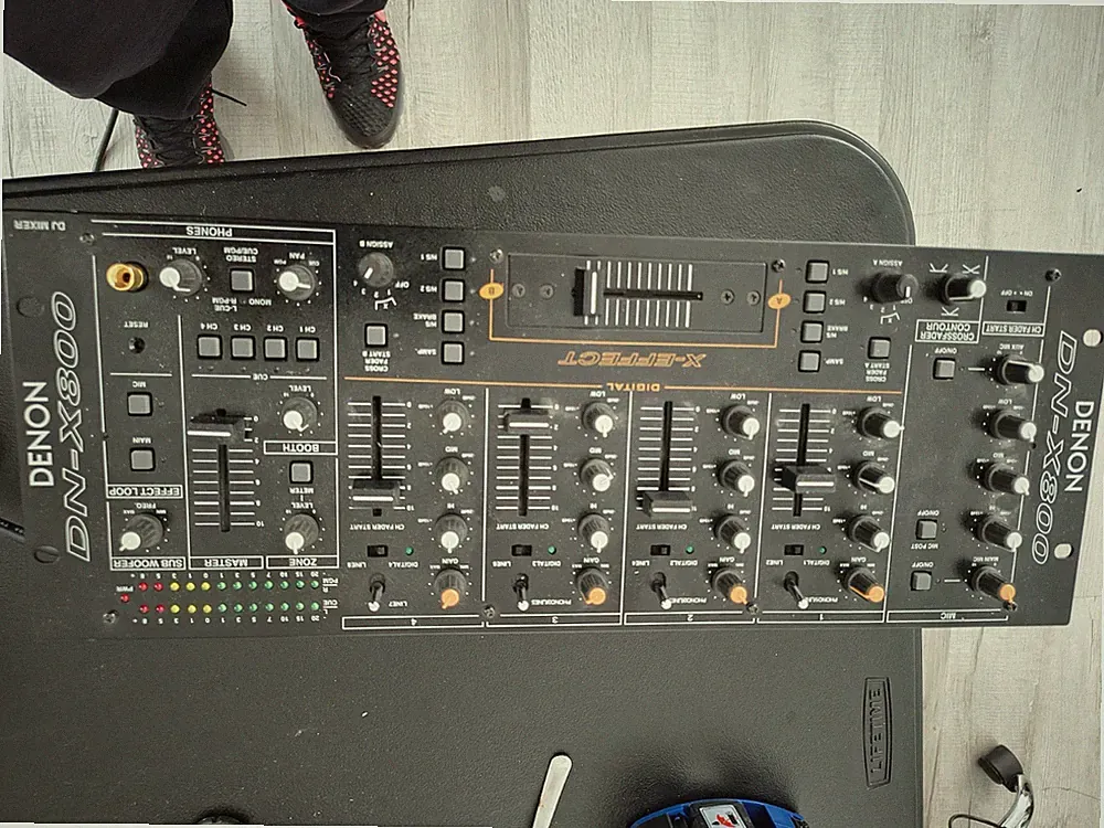 Denon DN-X800 4-Channel Analog DJ Mixer, 3-Band EQ, Filter, FX Loop, Black