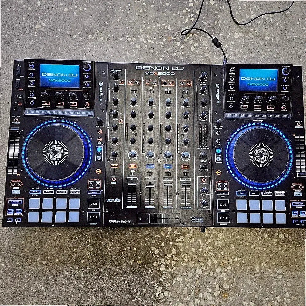 Denon MCX8000 Professional DJ Controller 4CH Dual Screen Display USB Port Mic