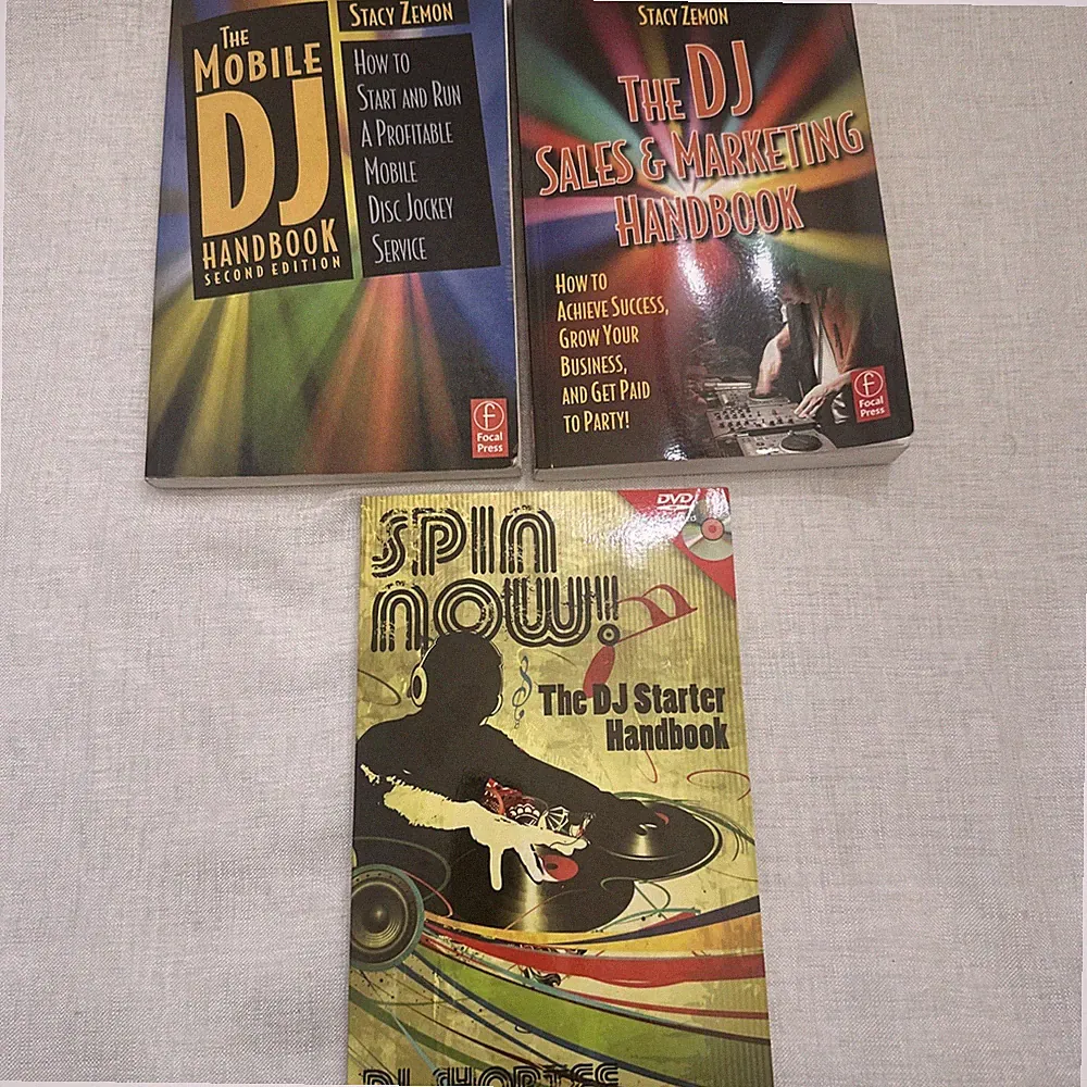DJ Books Lot 3 Mobile DJ Handbook DJ Sales Marketing Spin Now DJ Starter