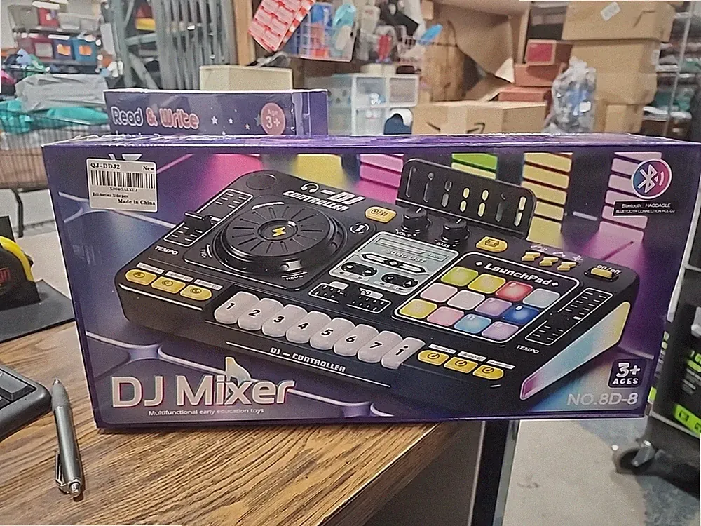 DJ mixer DJ Mixer for Kids 2-In-1 8-Key Keyboard Piano 12 MIDI Buttons ages 3+