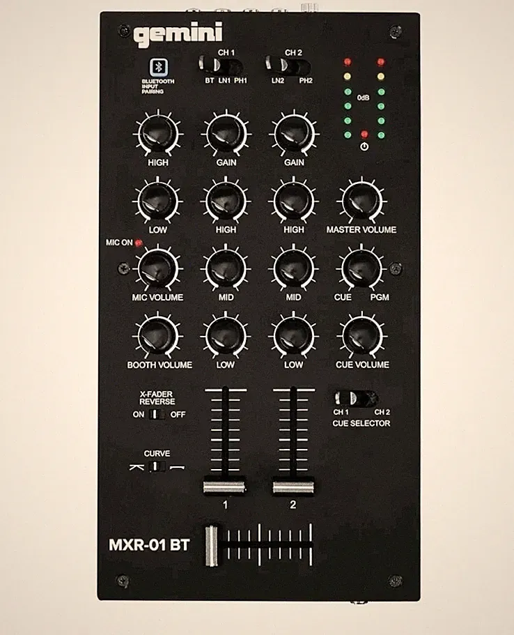 Gemini Audio Equipment MXR-01BT 2-Channel Professional Mixers Bluetooth Input DJ