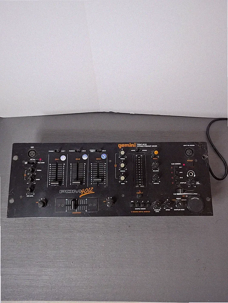 Gemini PDM4012 stereo preamp mixer, a 3-channel DJ mixer (Tested & Working)