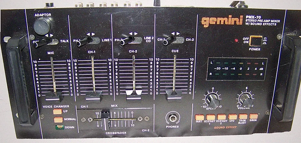 GEMINI PDX-70 STEREO PRE-AMP MIXER FART BUTTON 🚀👀 Sound Effects WORKS NICE 😎