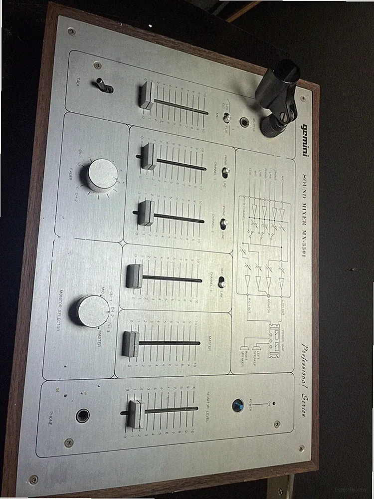 Gemini Stereo Sound Mixer Mx-3301 Dj Tested
