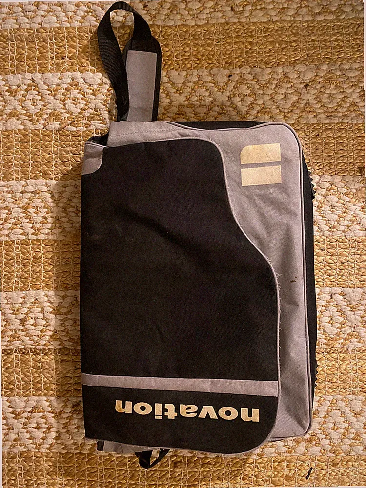 hardware bag for dj gear, novation, professional, shoulder strap, courrier bag