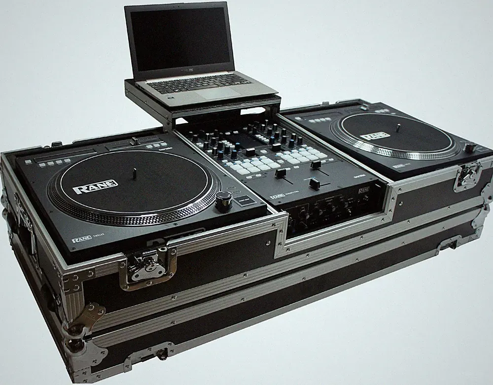 Harmony HC2T1272WLT DJ Battle Coffin for (2) Rane 12 Turntables & Rane 72 Mixer