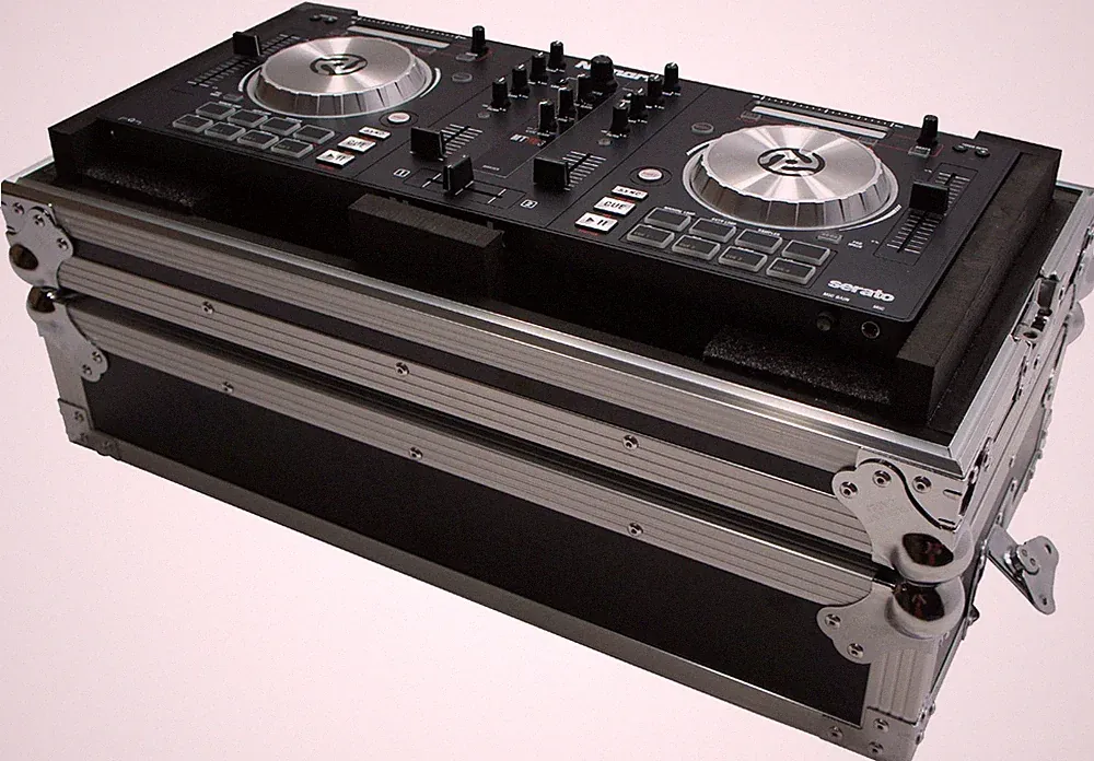 Harmony HCMIXTRACKPRO3 Flight Road Travel DJ Custom Case fits Numark Mixtrack 3