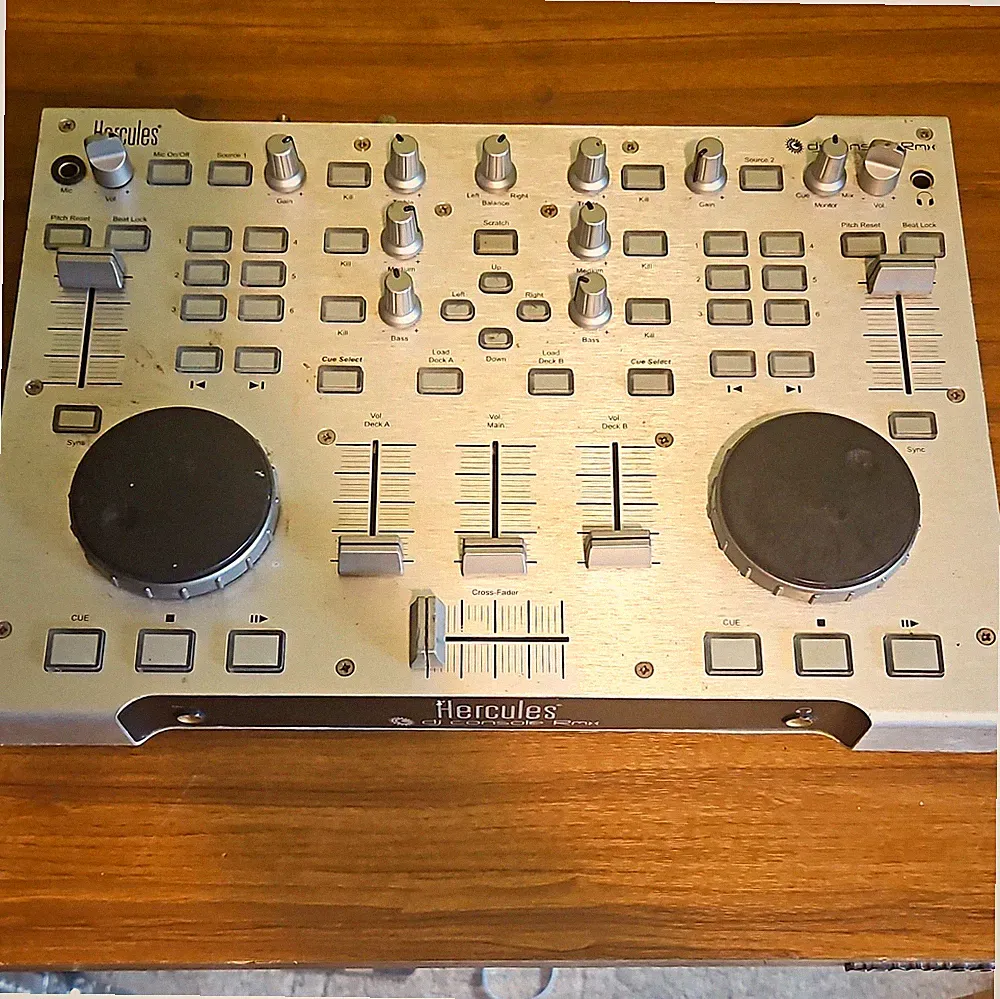 Hercules DJ Console RMX Double Deck 2-Deck 4-Channel DJ Controller USB RCA