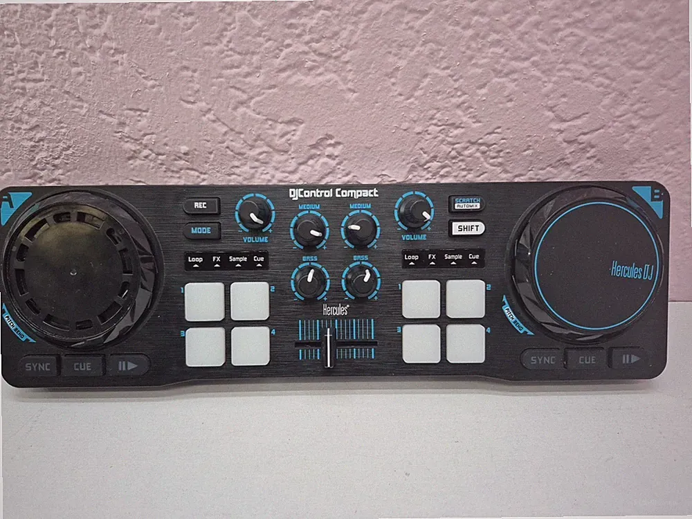 Hercules Dj Control Compact Consolle per Dj *Tested