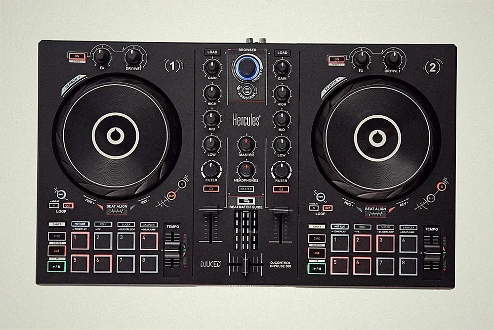 Hercules DJ Control Inpulse 300 Works with Serato DJ and DJUCED Software