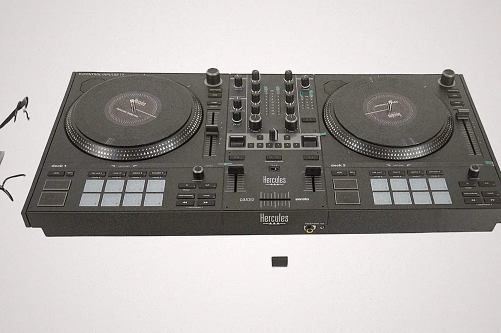 Hercules DJ Control Inpulse T7 Damaged