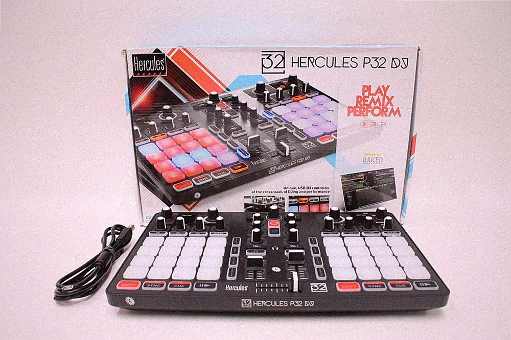 Hercules DJ P32 USB DJ Controller